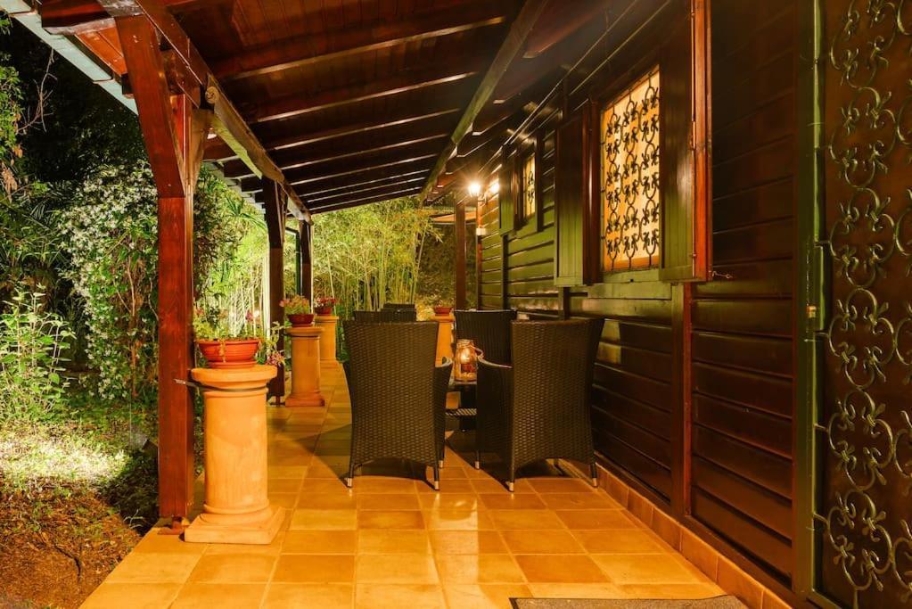 Dom wakacyjny Pure Nature Haven By The Sea With Hot Tub *