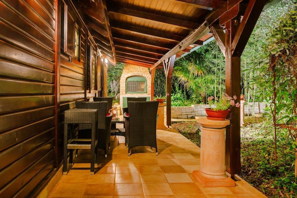 Ferienhaus Pure Nature Haven By The Sea With Hot Tub Rovinj